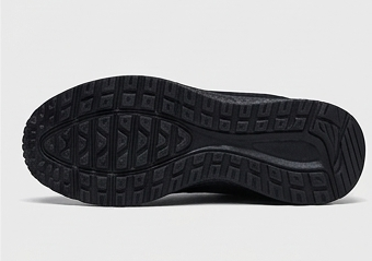 NovaStep Sneakers