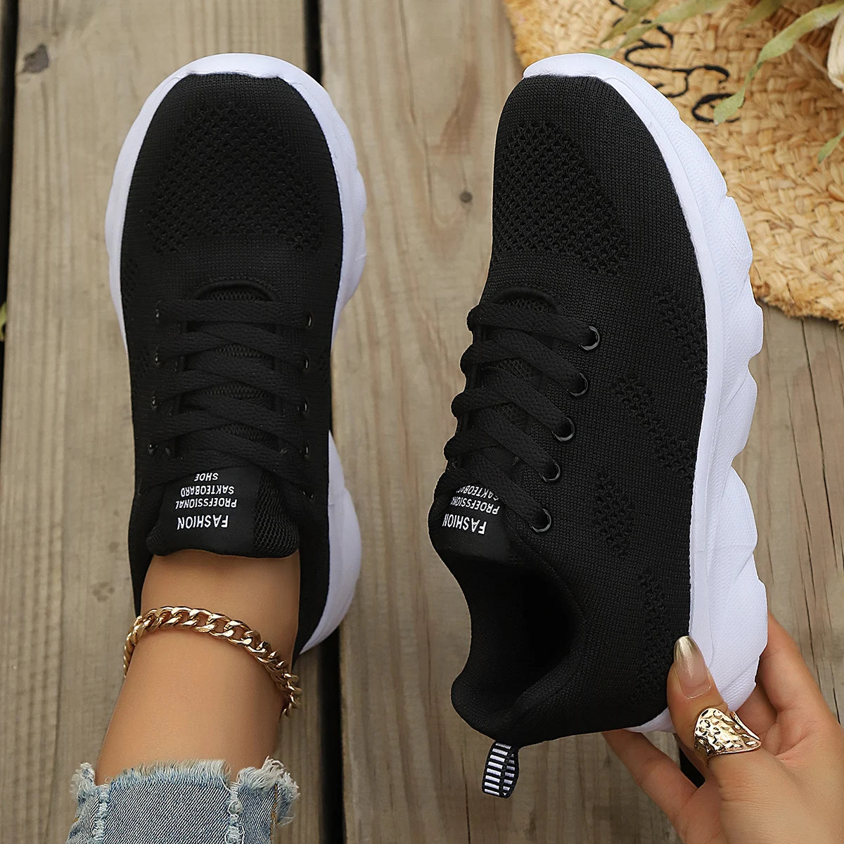 NovaLift Sneakers