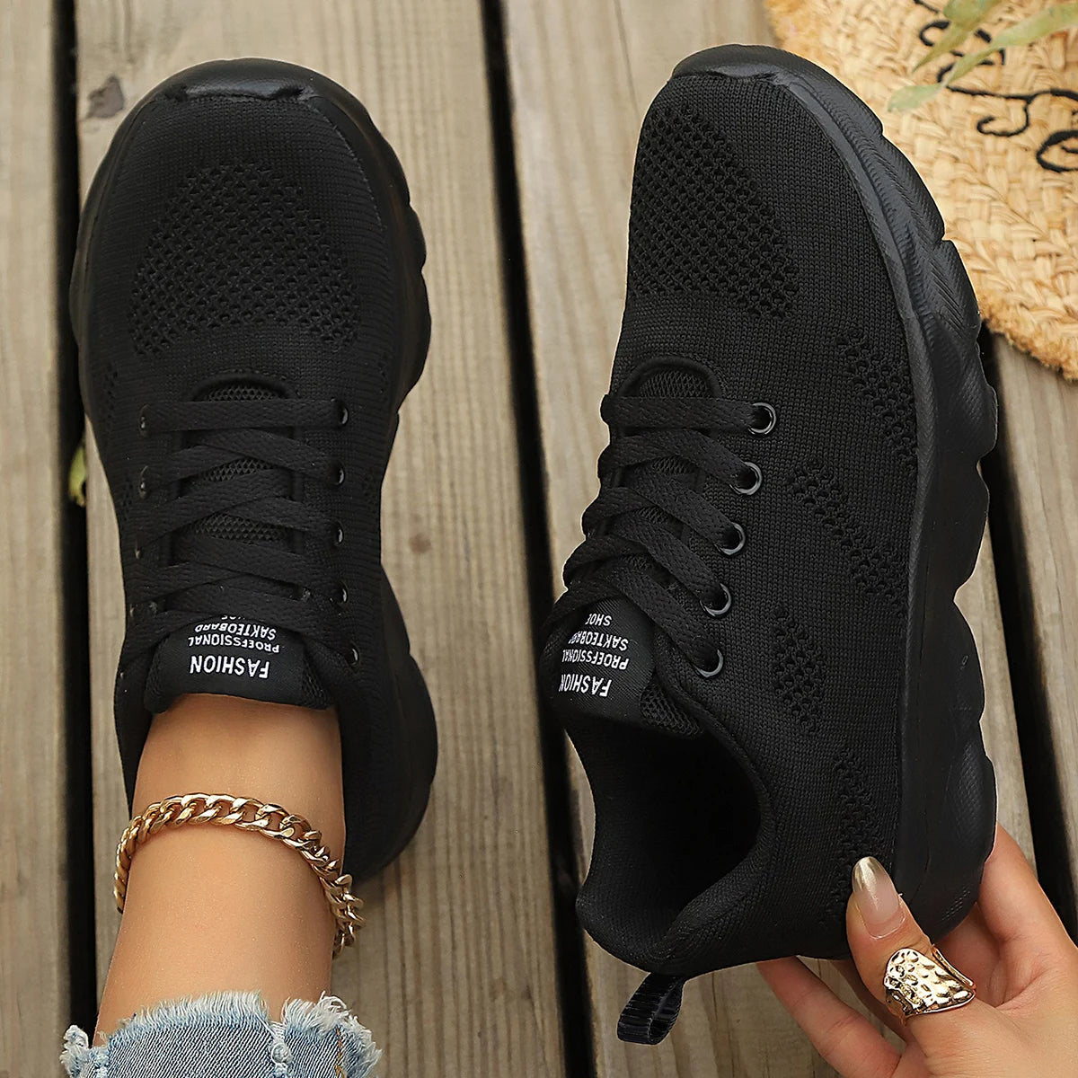 NovaLift Sneakers